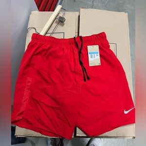 Nike Men's Vibrant Red Sports Shorts 7 length